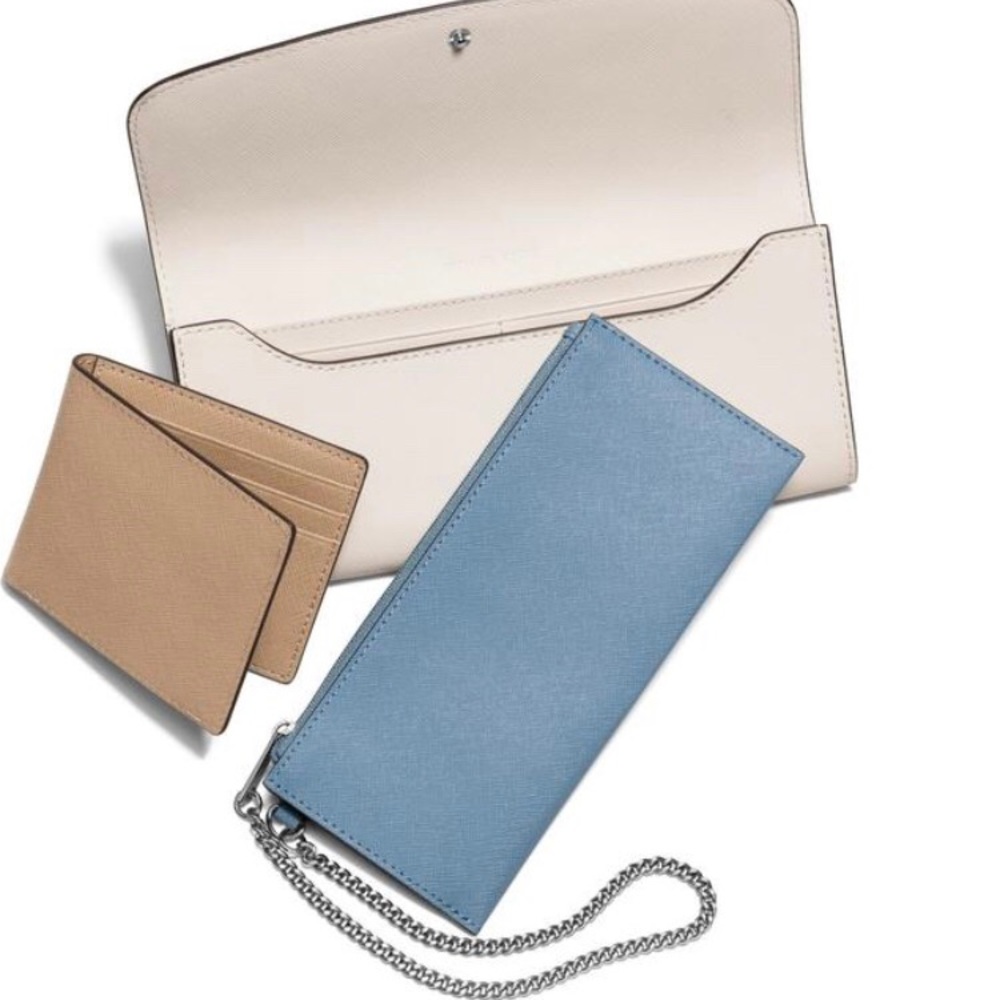 Michael kors Juliana wallet 3 in 1 or clutch